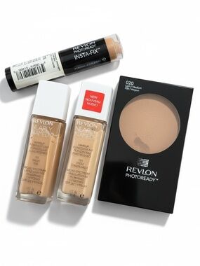 Revlon Bundle PhotoReady Makeup Set - Light Medium Tan